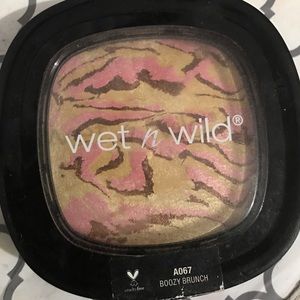 Wet n Wild Highlight
